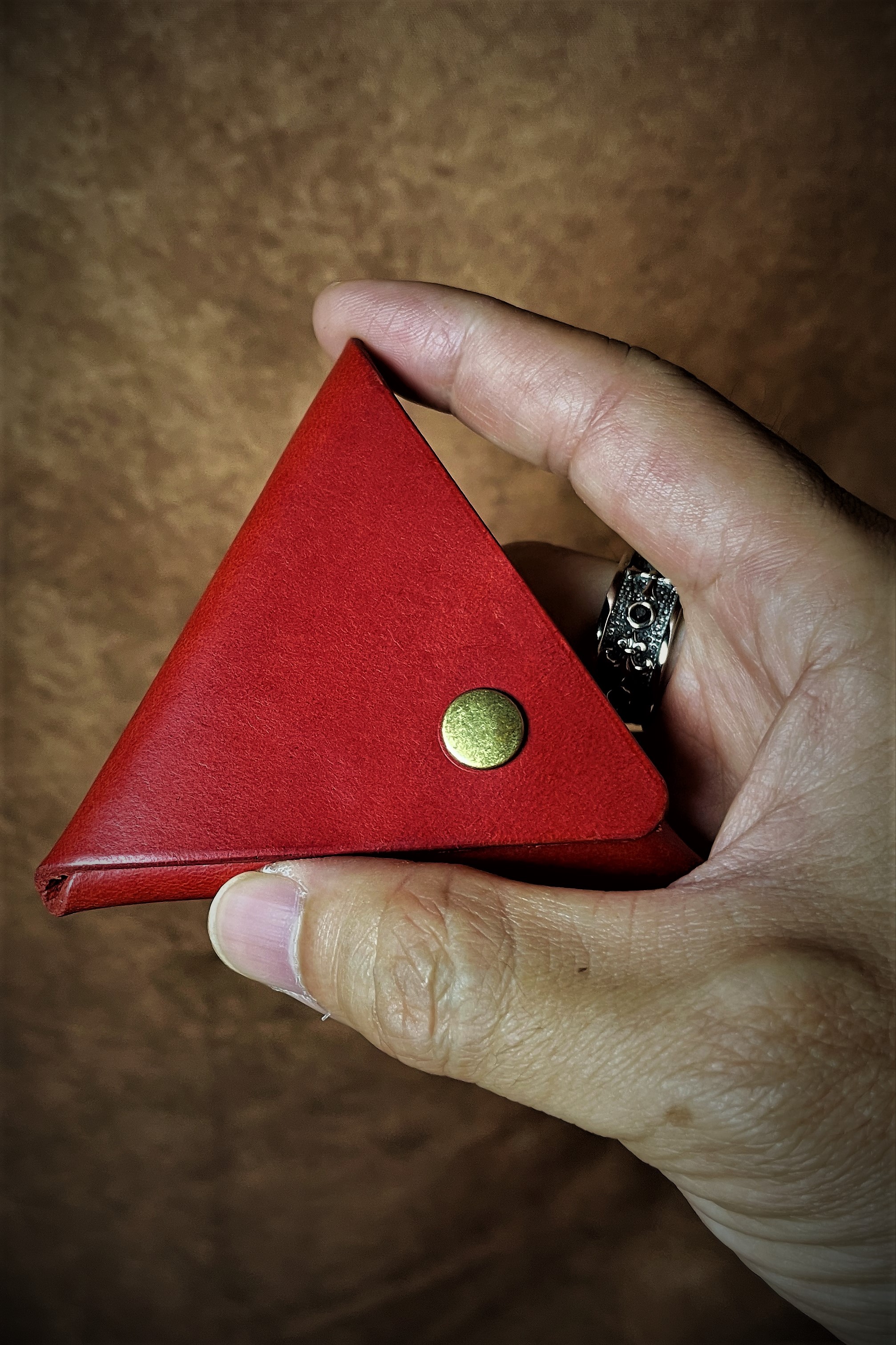 Handmade TRIANGULAR COIN PURSE – view 2